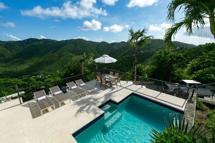 Indigo Breeze villa photo.